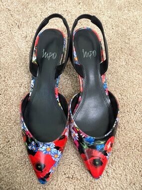 Impo Women's Black Slingback Pointed Flats with Red Floral Print